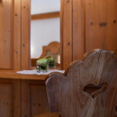 Alpasella Ferienwohnungen Sankt Gallenkirch Bagian luar foto