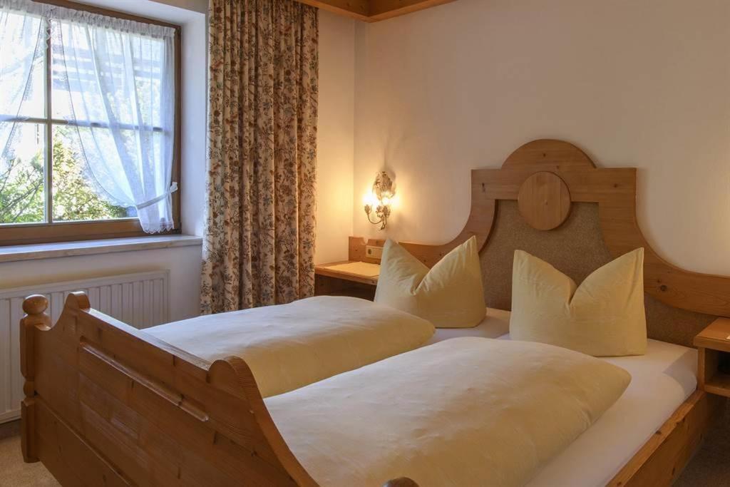 Alpasella Ferienwohnungen Sankt Gallenkirch Bagian luar foto
