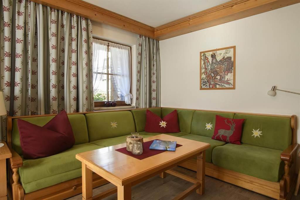 Alpasella Ferienwohnungen Sankt Gallenkirch Bagian luar foto