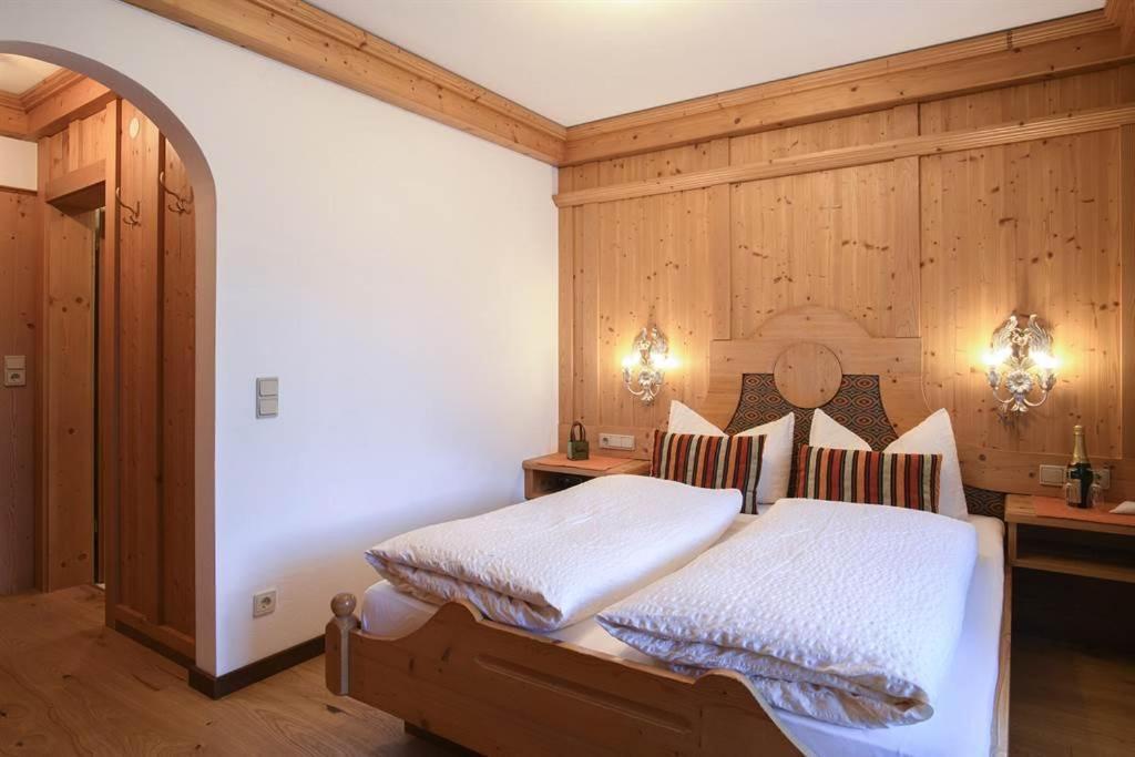 Alpasella Ferienwohnungen Sankt Gallenkirch Bagian luar foto
